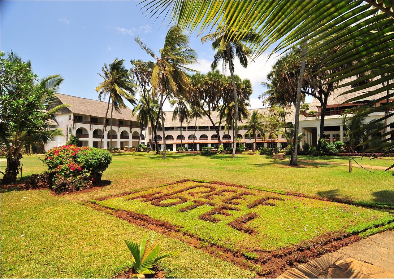 Reef Hotel Mombasa Exterior photo